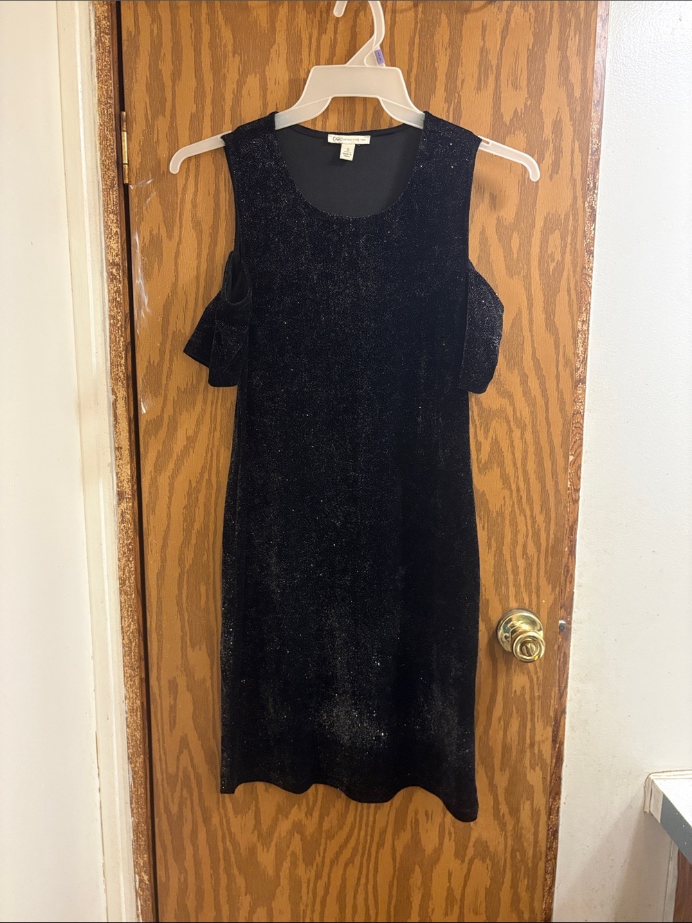 Glitter Cold-Shoulder Midi Dress in Black